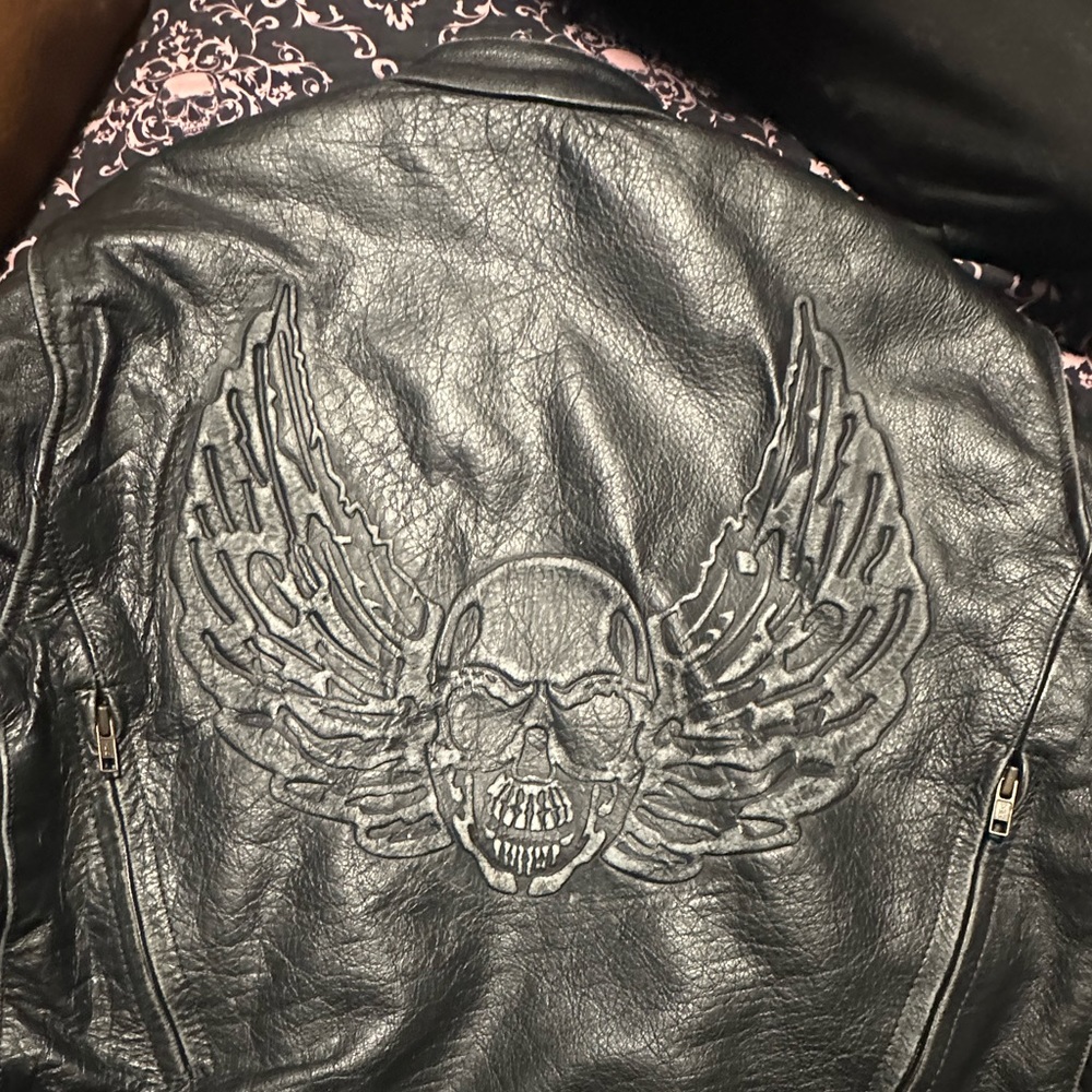 XELEMENT  MEN'S 'FLYING MAYHEM SKULL'